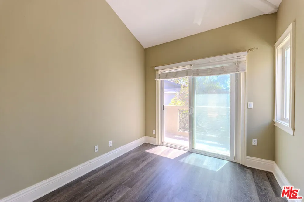 1912 Vanderbilt Lane #C Redondo Beach, CA 90278