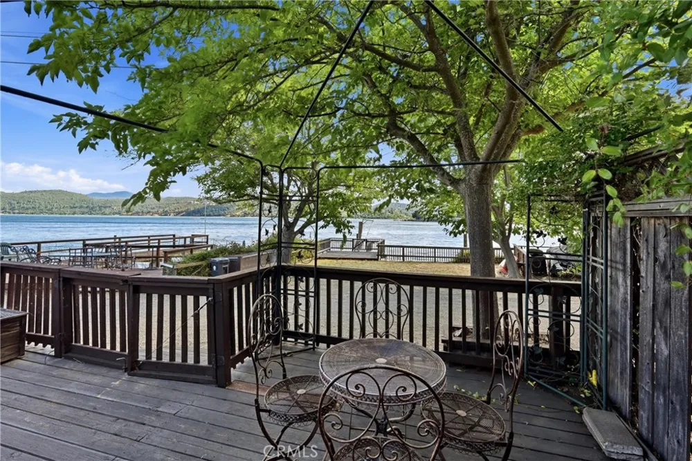 3985 Oakmont Drive Clearlake, CA 95422