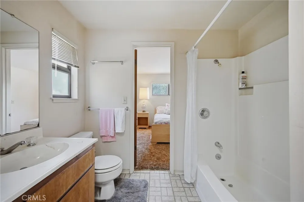 3985 Oakmont Drive Clearlake, CA 95422
