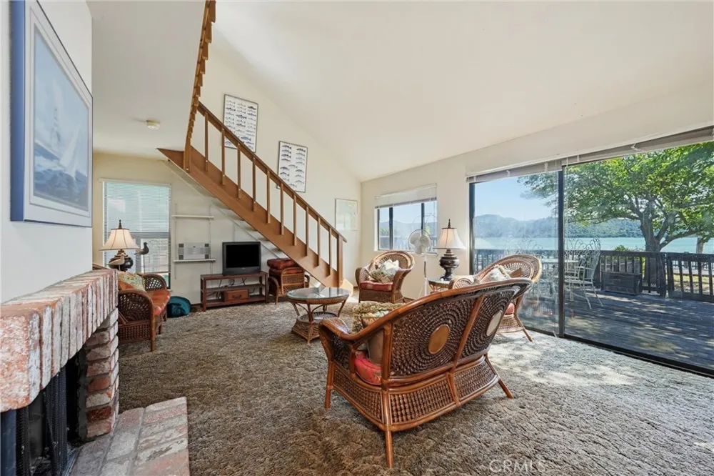 3985 Oakmont Drive Clearlake, CA 95422