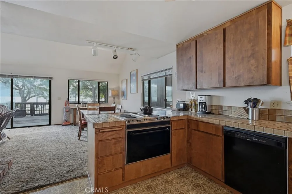 3985 Oakmont Drive Clearlake, CA 95422