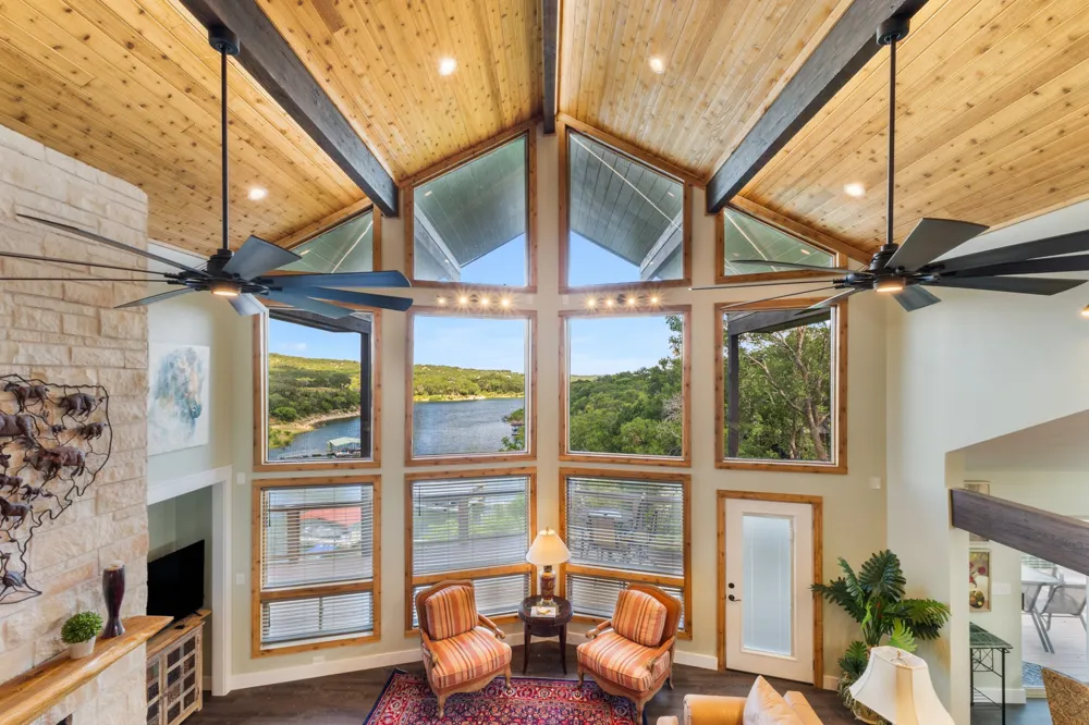 3609 Peninsular Drive Marble Falls, TX 78654