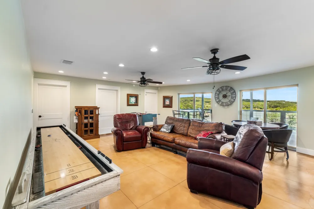3609 Peninsular Drive Marble Falls, TX 78654
