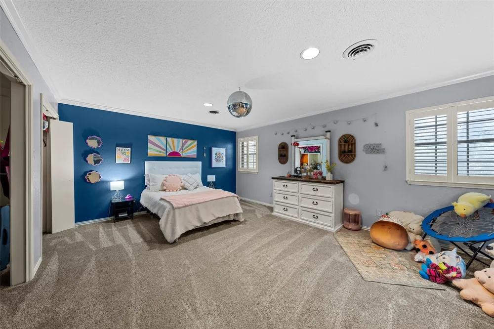 49 Sugar Creek Woodway, TX 76712