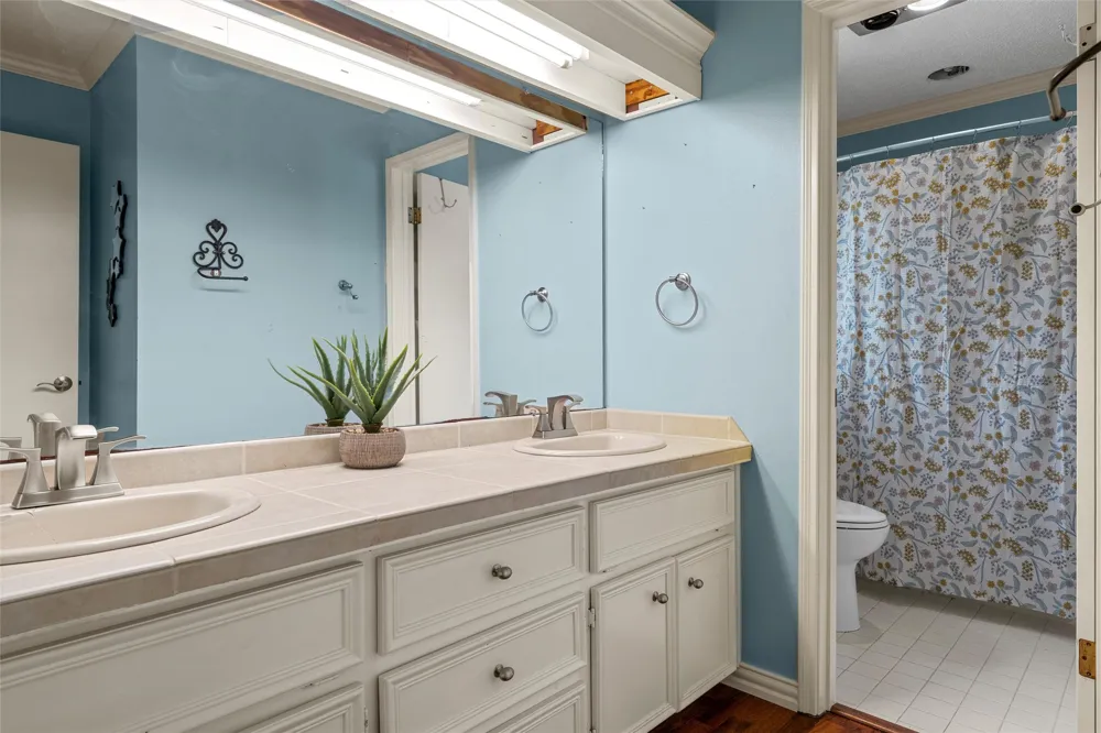 49 Sugar Creek Woodway, TX 76712