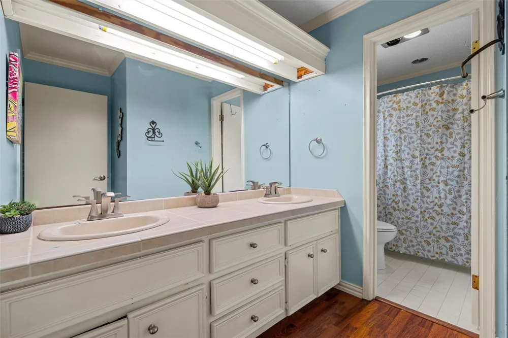 49 Sugar Creek Woodway, TX 76712