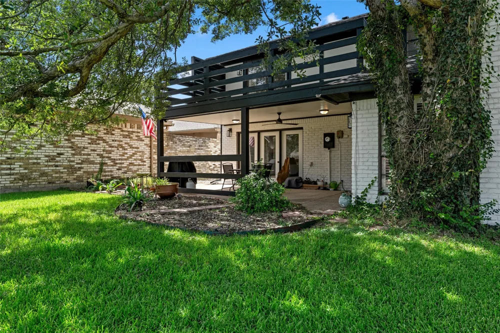 49 Sugar Creek Woodway, TX 76712