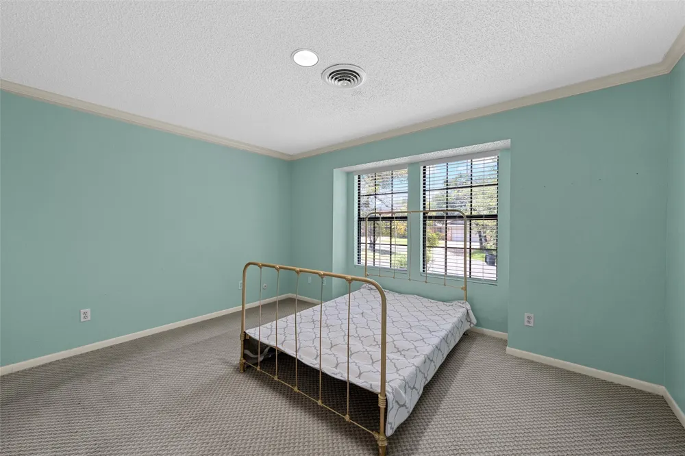 49 Sugar Creek Woodway, TX 76712