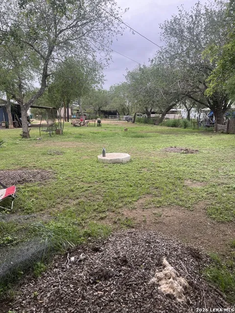910 Evergreen Jourdanton, TX 78026