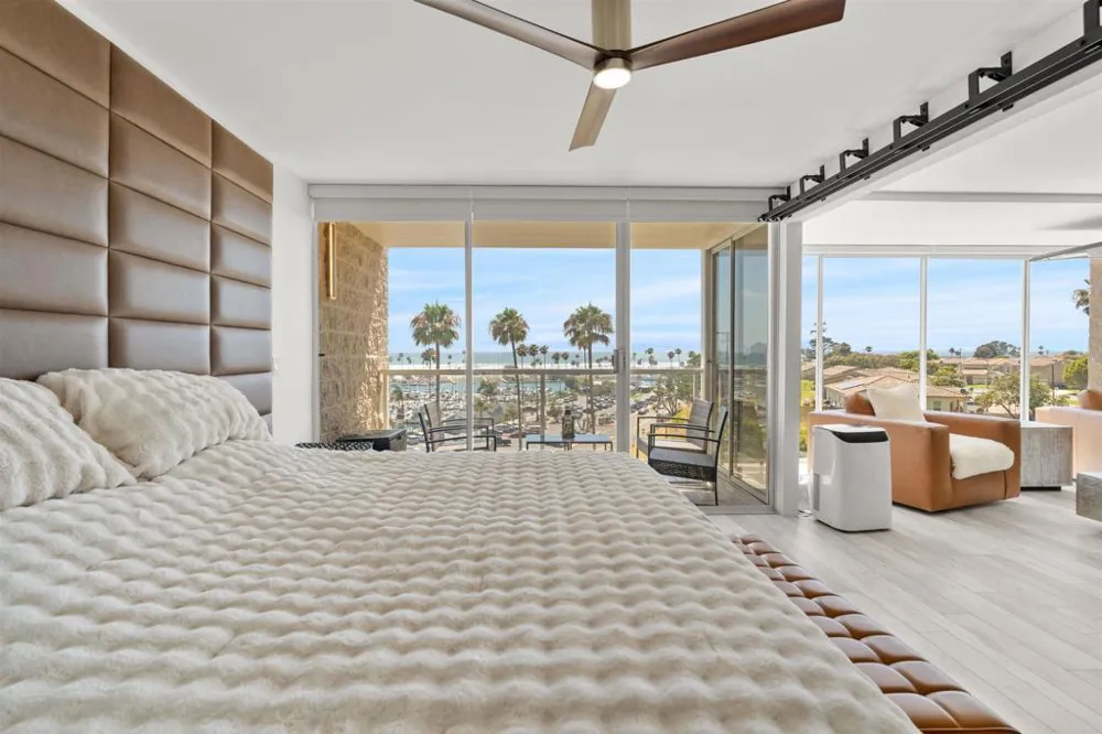 1200 Harbor Drive #4B Oceanside, CA 92054