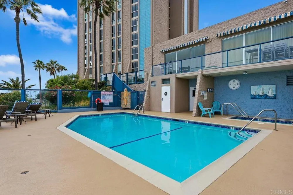 1200 Harbor Drive #4B Oceanside, CA 92054