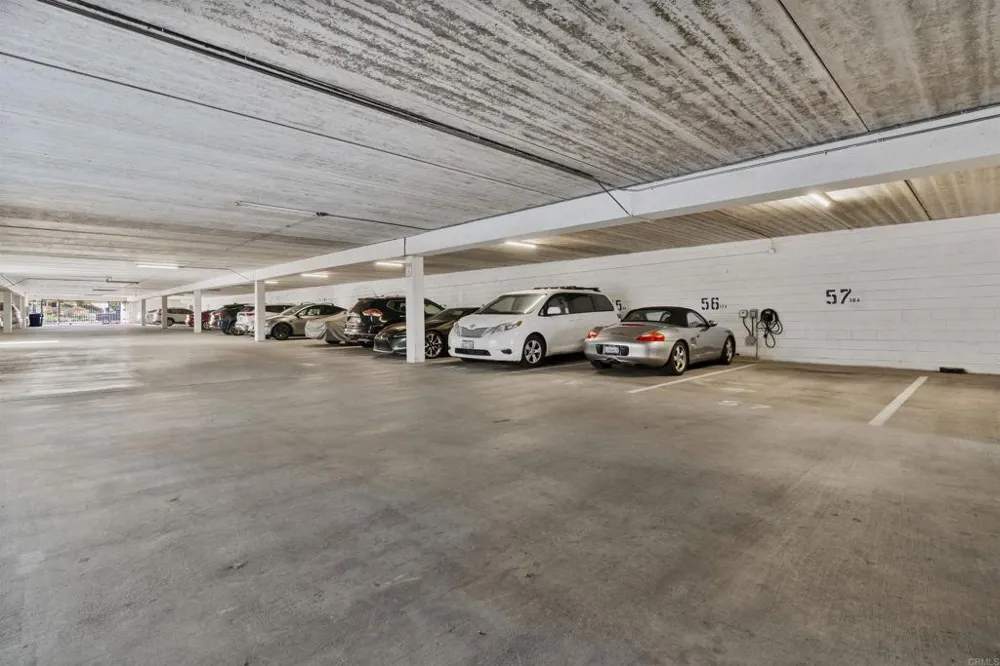 1200 Harbor Drive #4B Oceanside, CA 92054