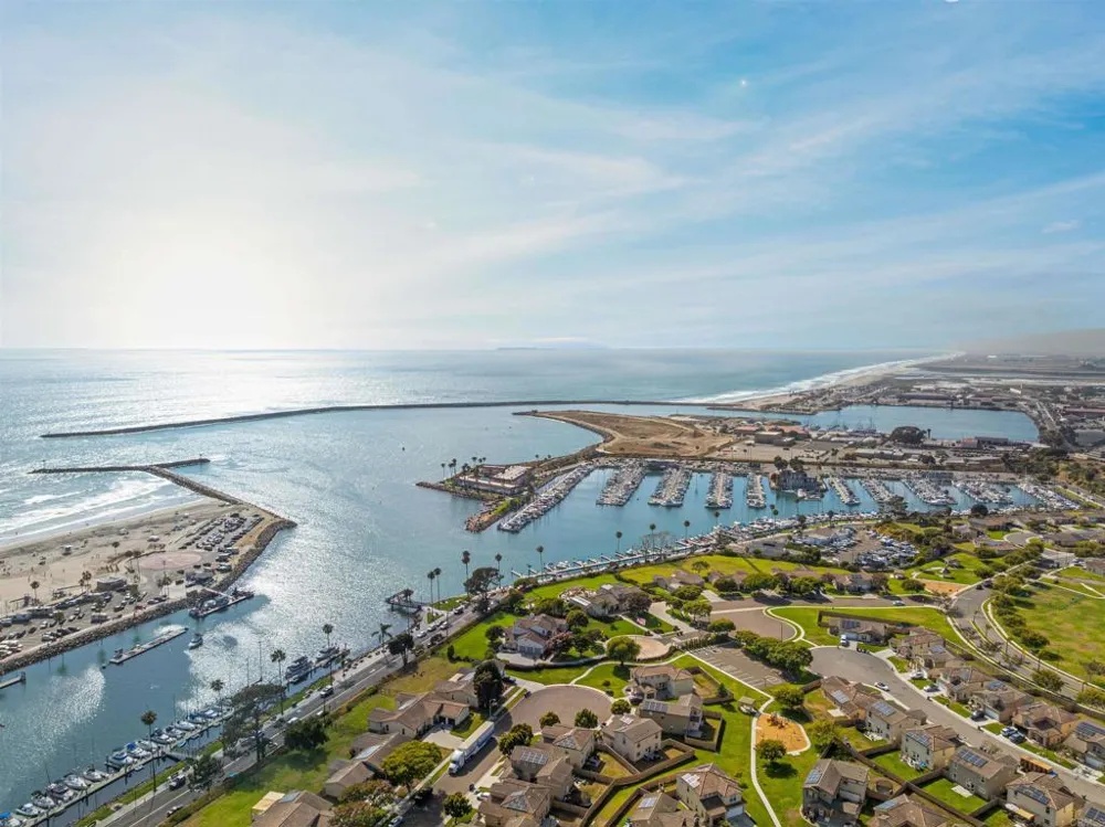 1200 Harbor Drive #4B Oceanside, CA 92054