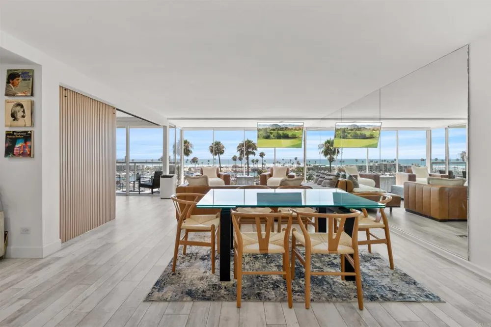 1200 Harbor Drive #4B Oceanside, CA 92054