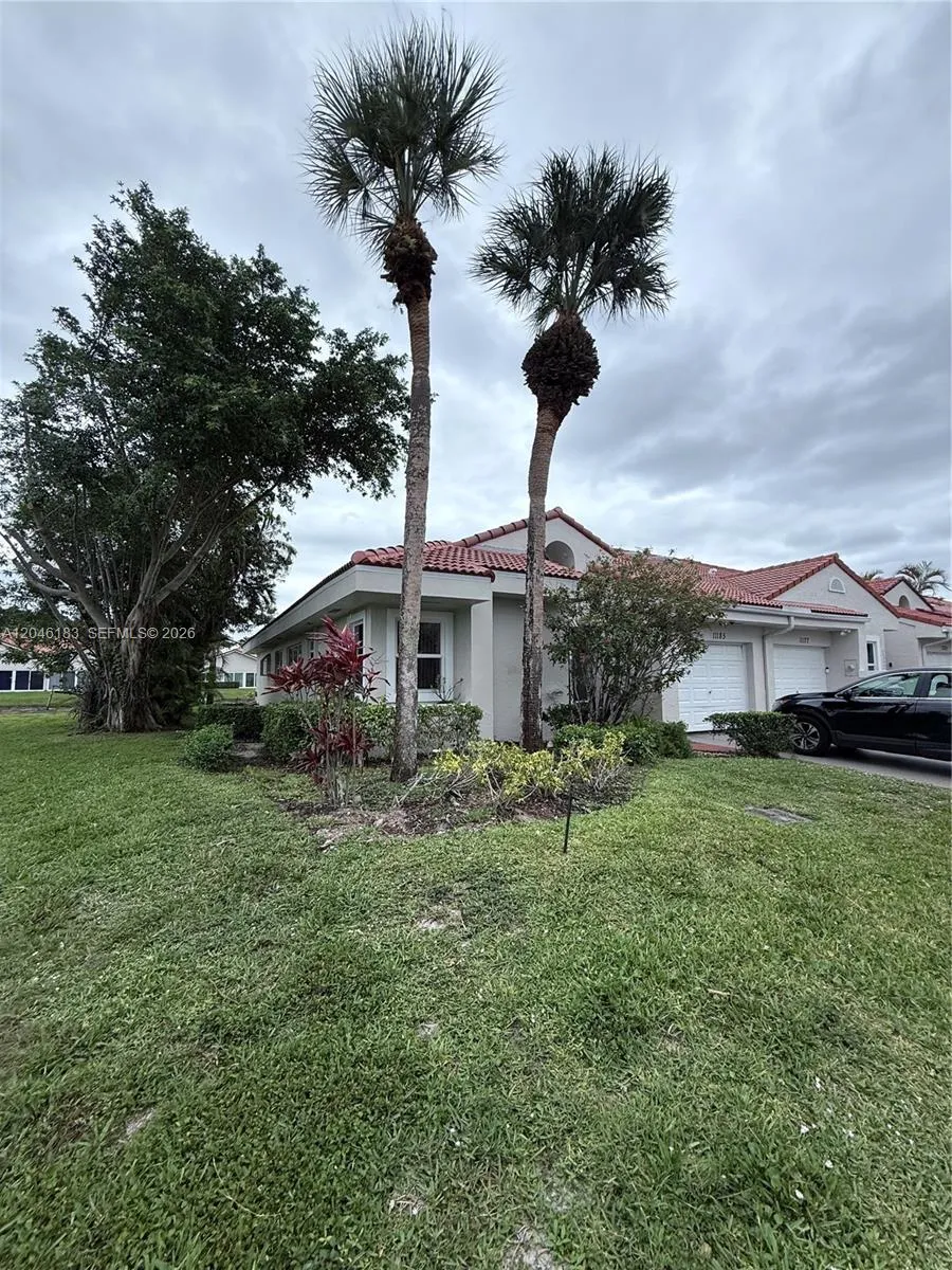 11185 Rios Rd Boca Raton, FL 33498