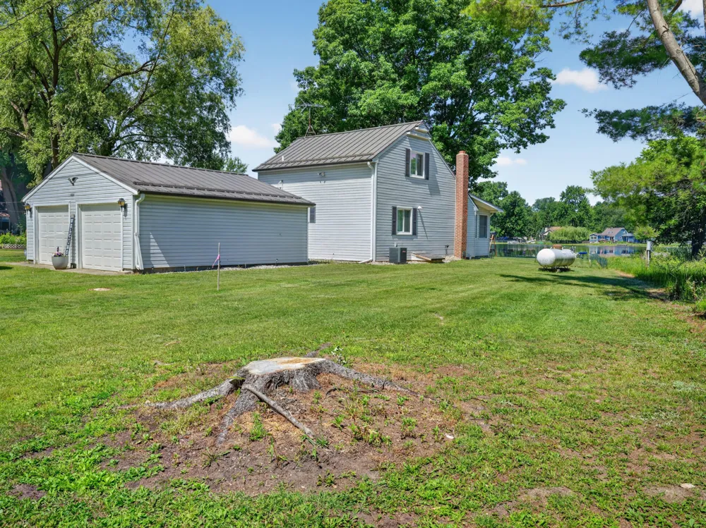 10041 Birch Drive Riverdale, MI 48877