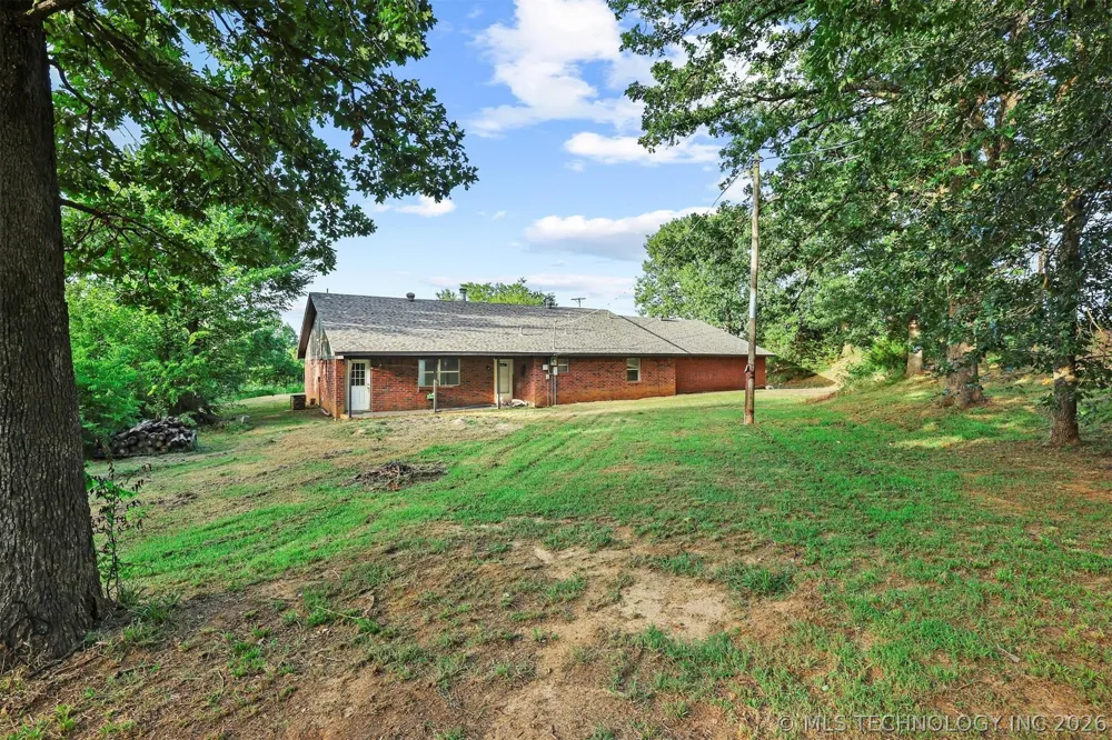 1901 1st Durant, OK 74701