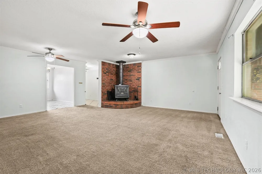 1901 1st Durant, OK 74701