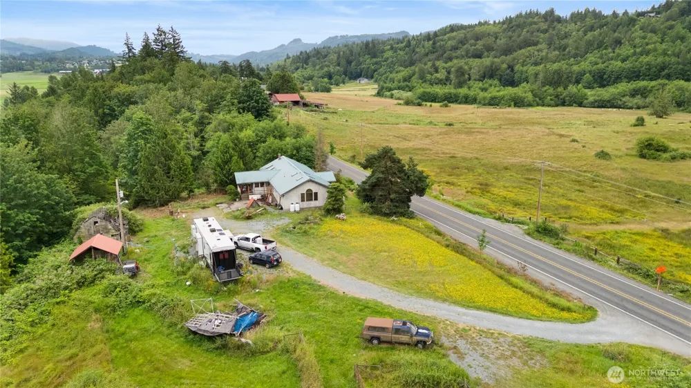 15593 State Route 9 Mount Vernon, WA 98274