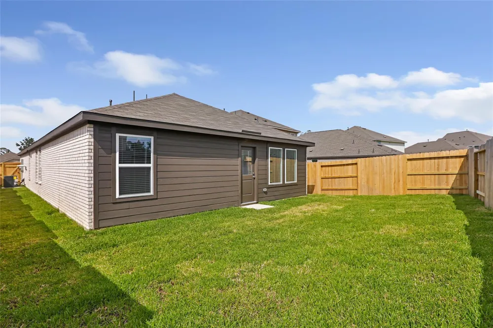 917 Capracotta Drive Huffman, TX 77336