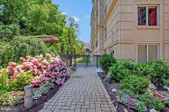 5 PARK PLACE #431 Annapolis, MD 21401