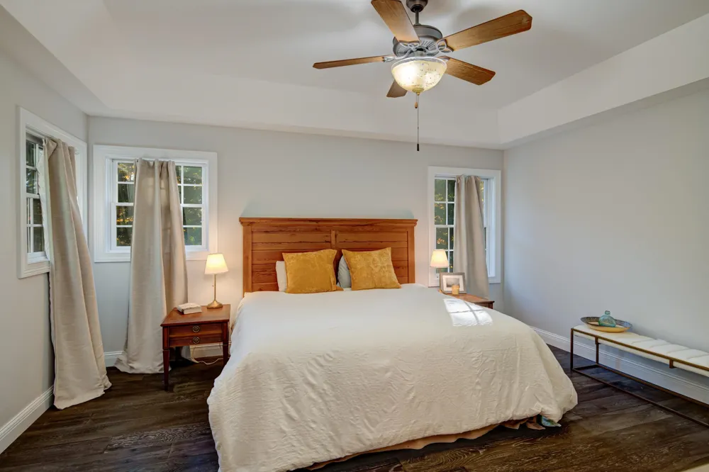 6436 Peregrin Court Peninsula Township, MI 49686