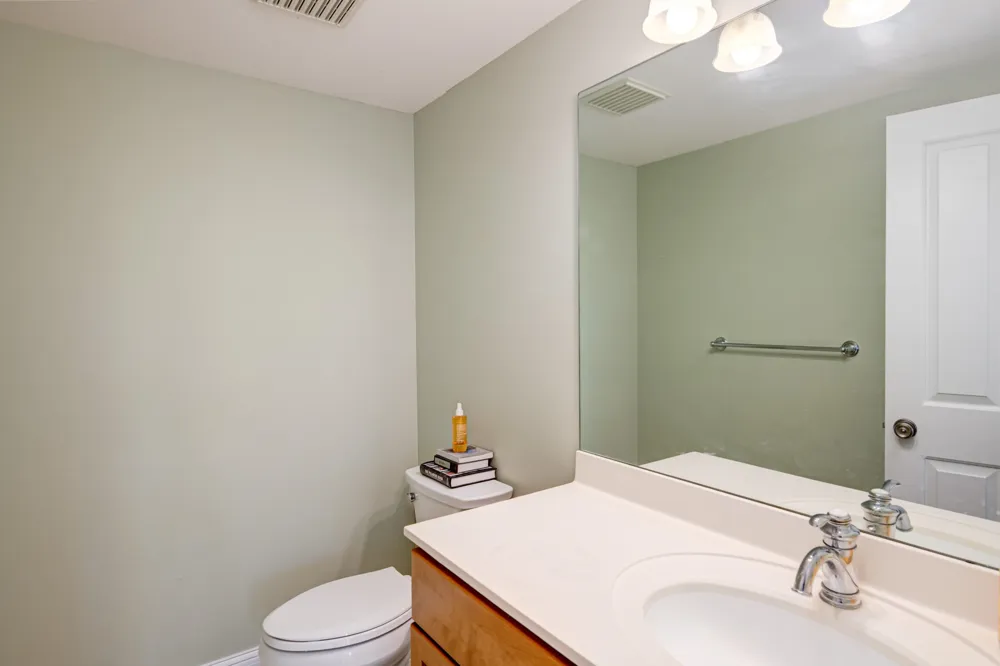 6436 Peregrin Court Peninsula Township, MI 49686
