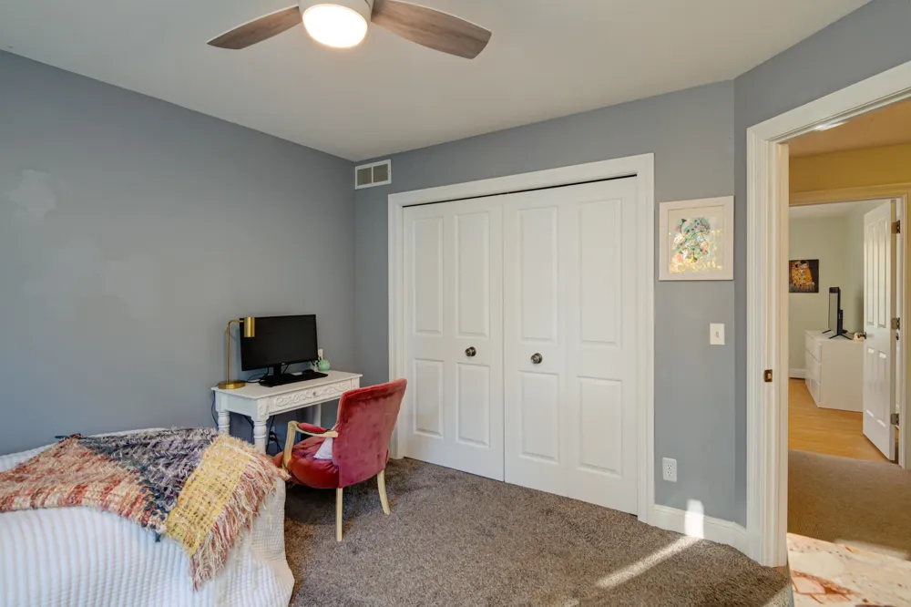 6436 Peregrin Court Peninsula Township, MI 49686