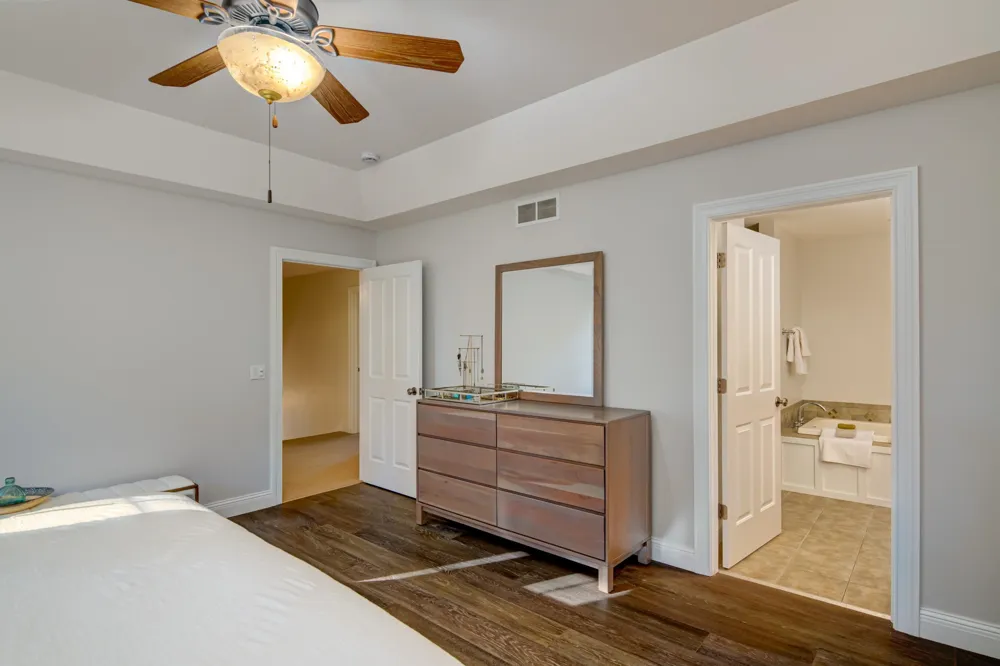 6436 Peregrin Court Peninsula Township, MI 49686