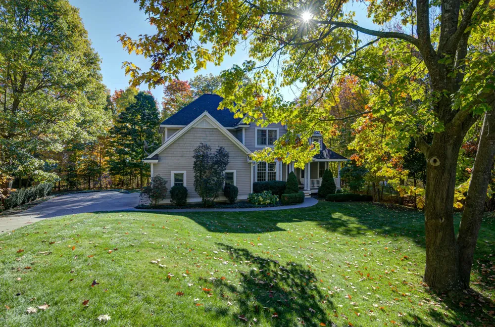 6436 Peregrin Court Peninsula Township, MI 49686