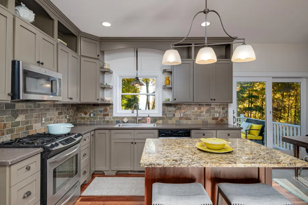 6436 Peregrin Court Peninsula Township, MI 49686