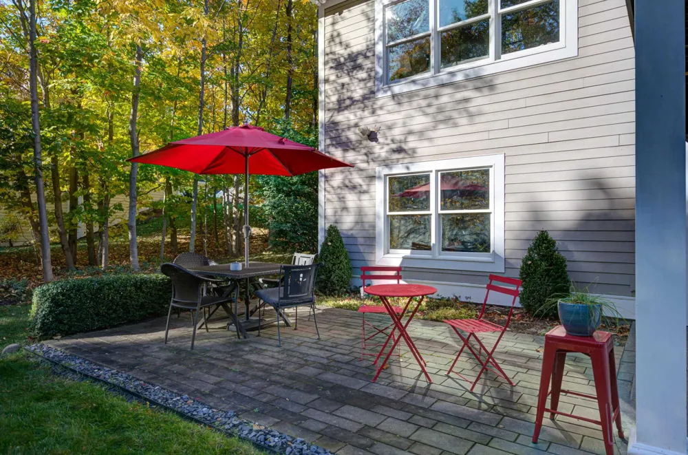 6436 Peregrin Court Peninsula Township, MI 49686