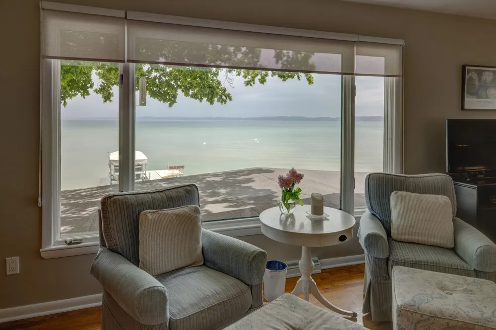 11711 S West Bay Shore Drive Elmwood Charter Township, MI 49684
