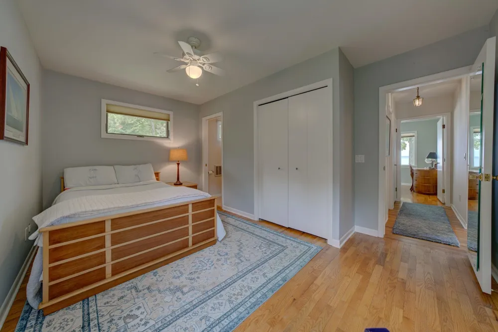 11711 S West Bay Shore Drive Elmwood Charter Township, MI 49684