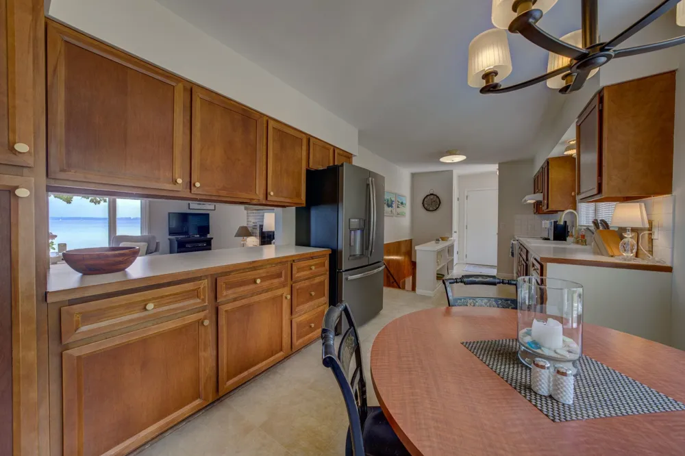 11711 S West Bay Shore Drive Elmwood Charter Township, MI 49684