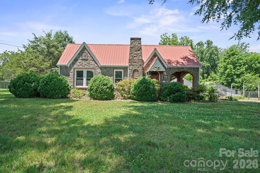 3219 US 70 Highway E Morganton, NC 28655