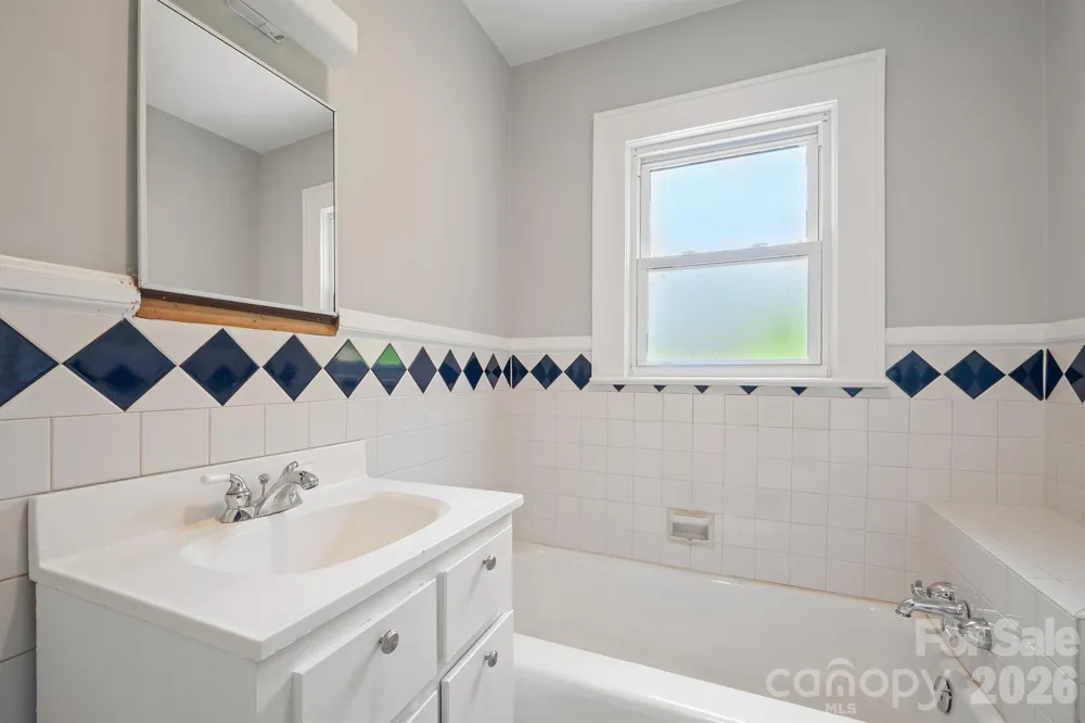 3219 US 70 Highway E Morganton, NC 28655