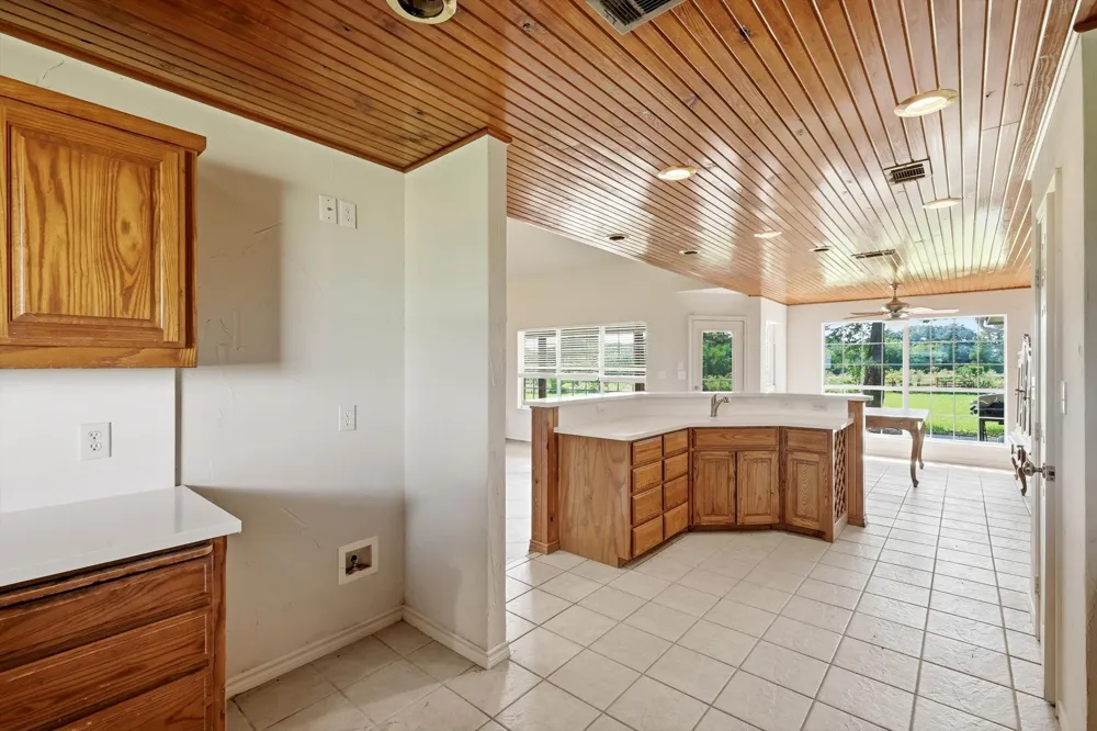 12190 Bell Road Pilot Point, TX 76258