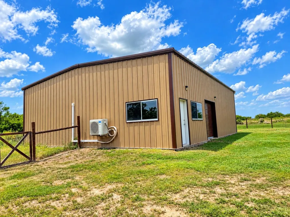 10391 Highway 359 #B Orange Grove, TX 78372