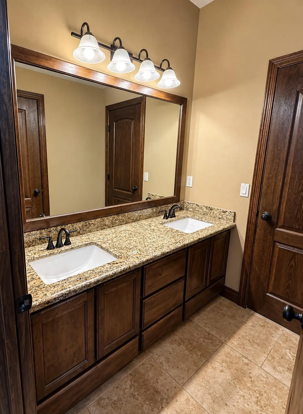 10391 Highway 359 #B Orange Grove, TX 78372