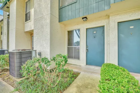 250 El Dorado Boulevard #138