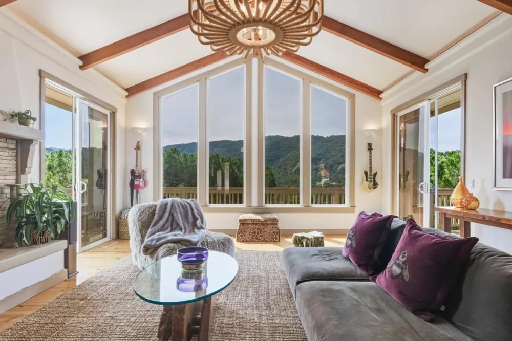 216 Vista Verde Carmel Valley, CA 93924