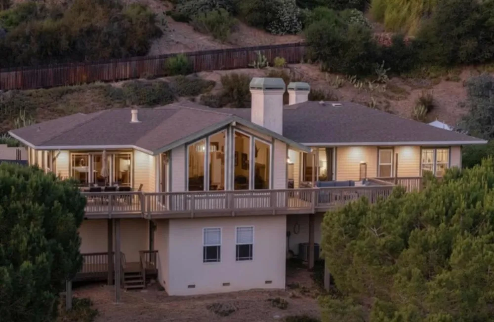 216 Vista Verde Carmel Valley, CA 93924