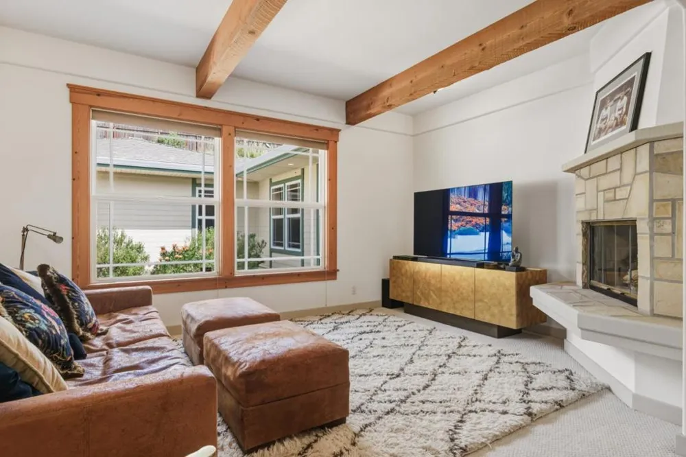 216 Vista Verde Carmel Valley, CA 93924