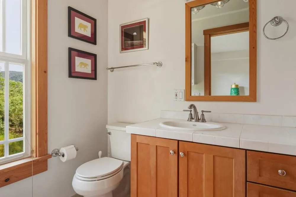 216 Vista Verde Carmel Valley, CA 93924