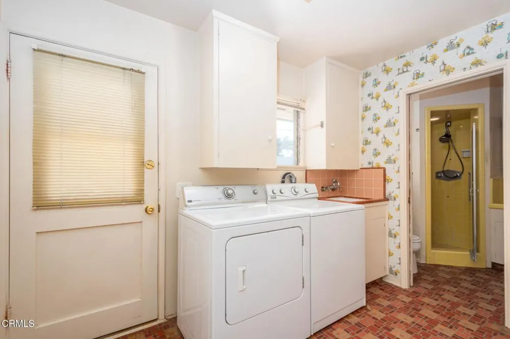 1024 Harvey Drive Santa Paula, CA 93060