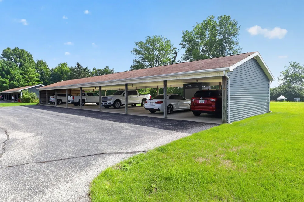68570 Morton Drive #204 Edwardsburg, MI 49112