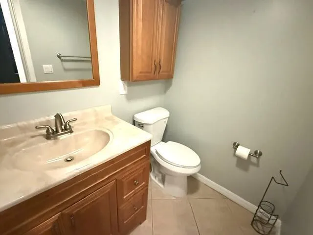 10040 Meridian Way #103 Palm Beach Gardens, FL 33410