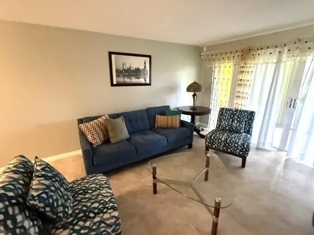 10040 Meridian Way #103 Palm Beach Gardens, FL 33410