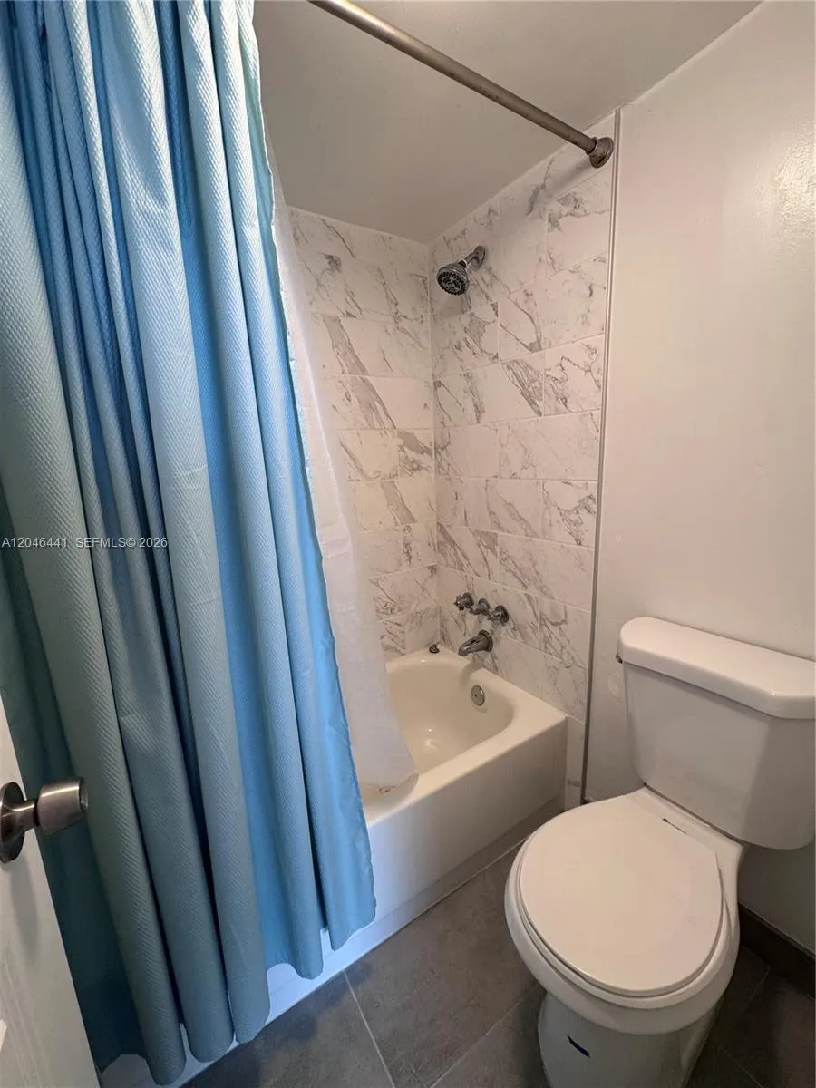 16710 NE 9th Ave #305 North Miami Beach, FL 33162